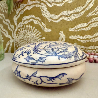 French Cupid Box