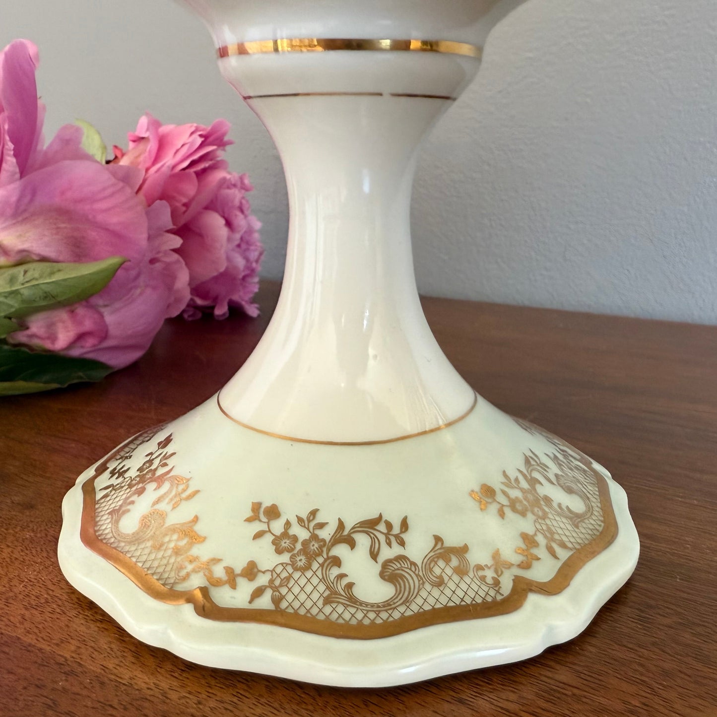 Limoges Pedestal