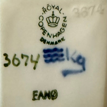 Danish Fanø Girl Dish