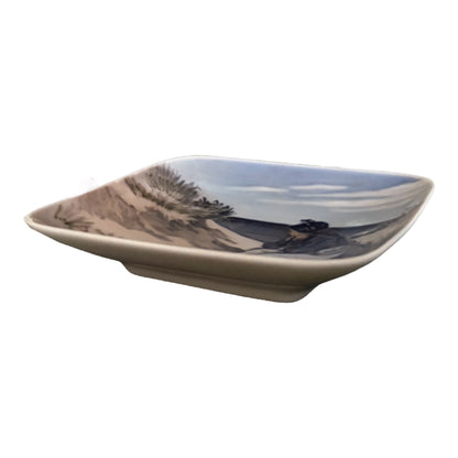 Danish Fanø Girl Dish